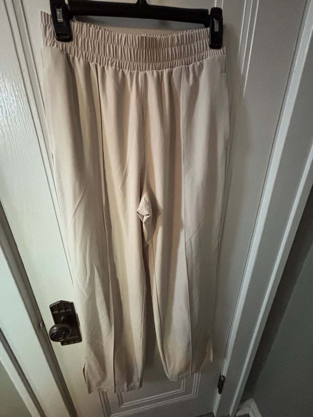 Abercrombie & Fitch Pull-On Front Seam Pants Size S Beige